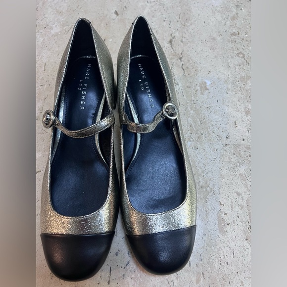 Marc Fisher LTD Women's Marla Pump Gold and Black Women’s Size 11 Leather - Picture 8 of 8